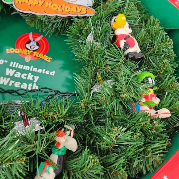 Looney Tunes Holiday Wreath Light Up Illuminated Wacky Warner Bros Christmas 20" - Picture 7 of 13